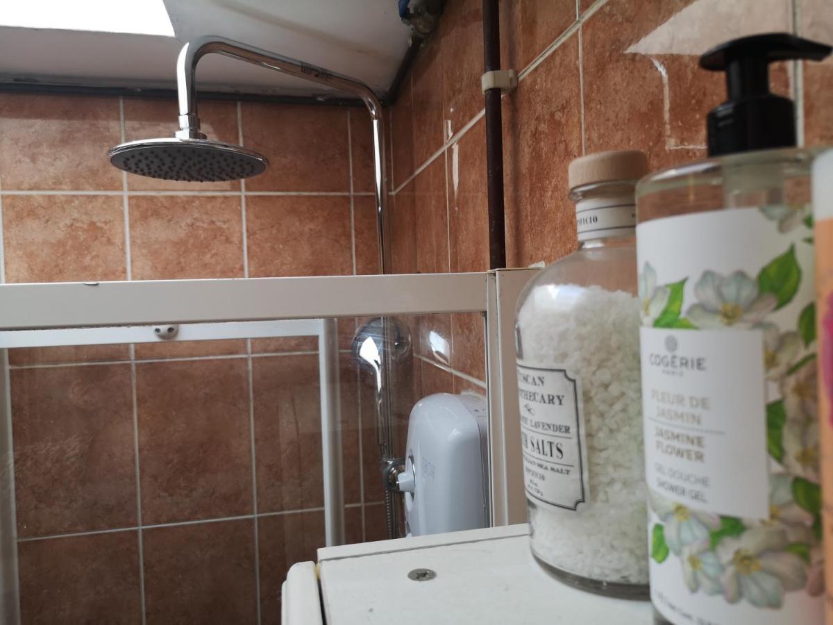 2 Bed Flat, Bounds Green, Piccadilly Line, London N11 ภายนอก รูปภาพ