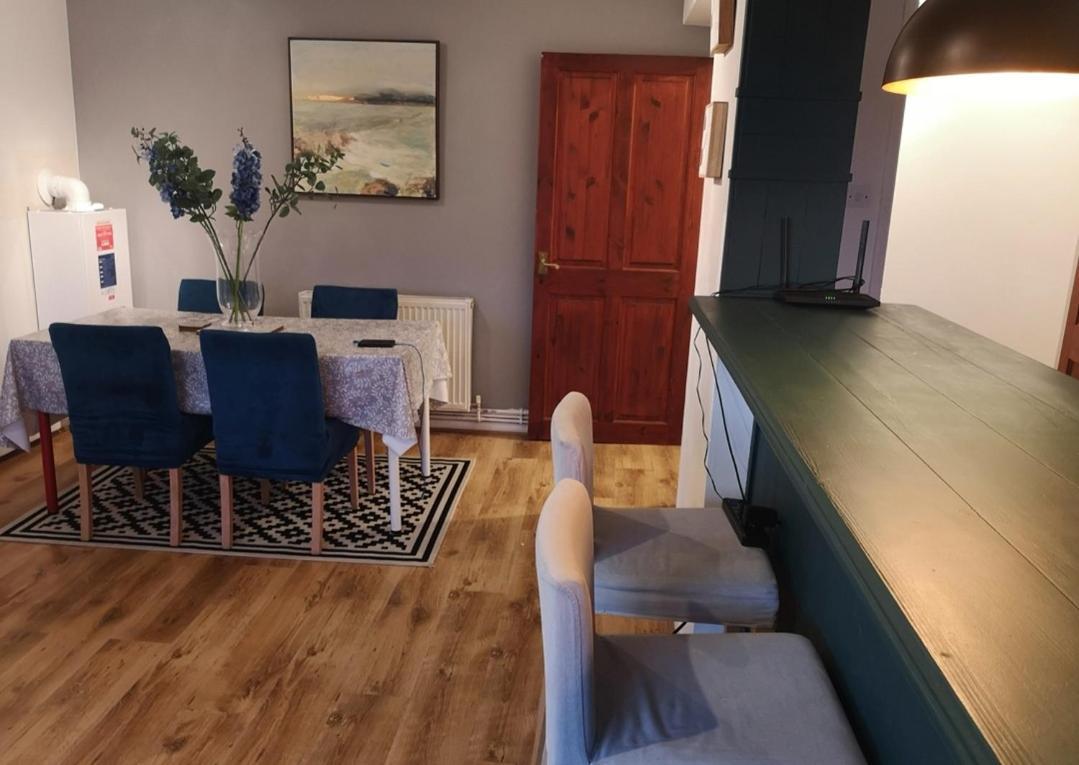 2 Bed Flat, Bounds Green, Piccadilly Line, London N11 ภายนอก รูปภาพ